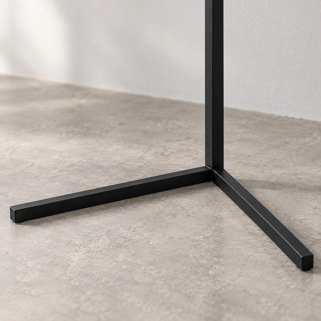 Black 155 cm RGB Corner Floor Lamp — Material and construction detail